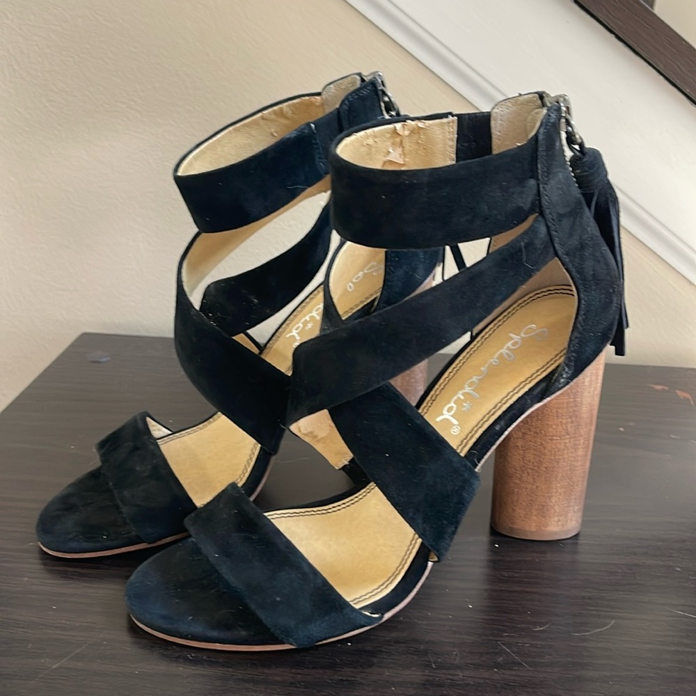 Splendid heels